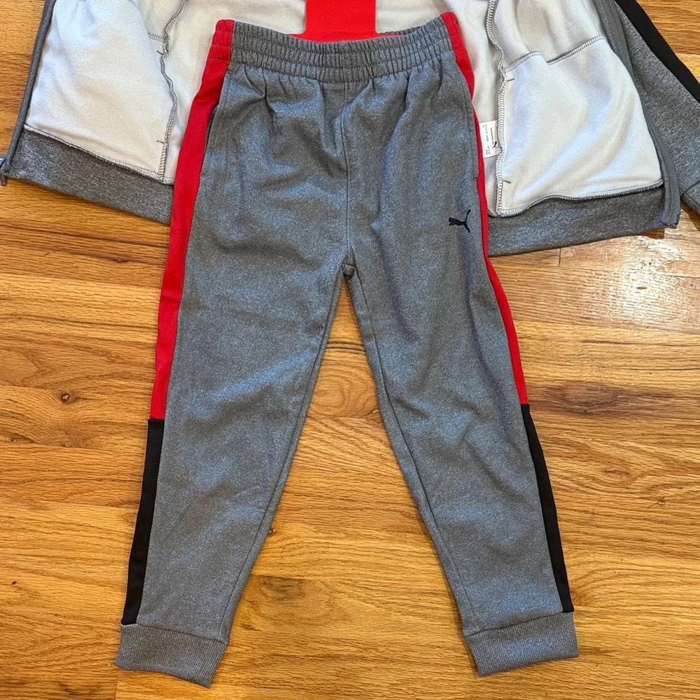 Puma Gray and Red Size 6 Tracksuit for Kids - Picture 4 of 4